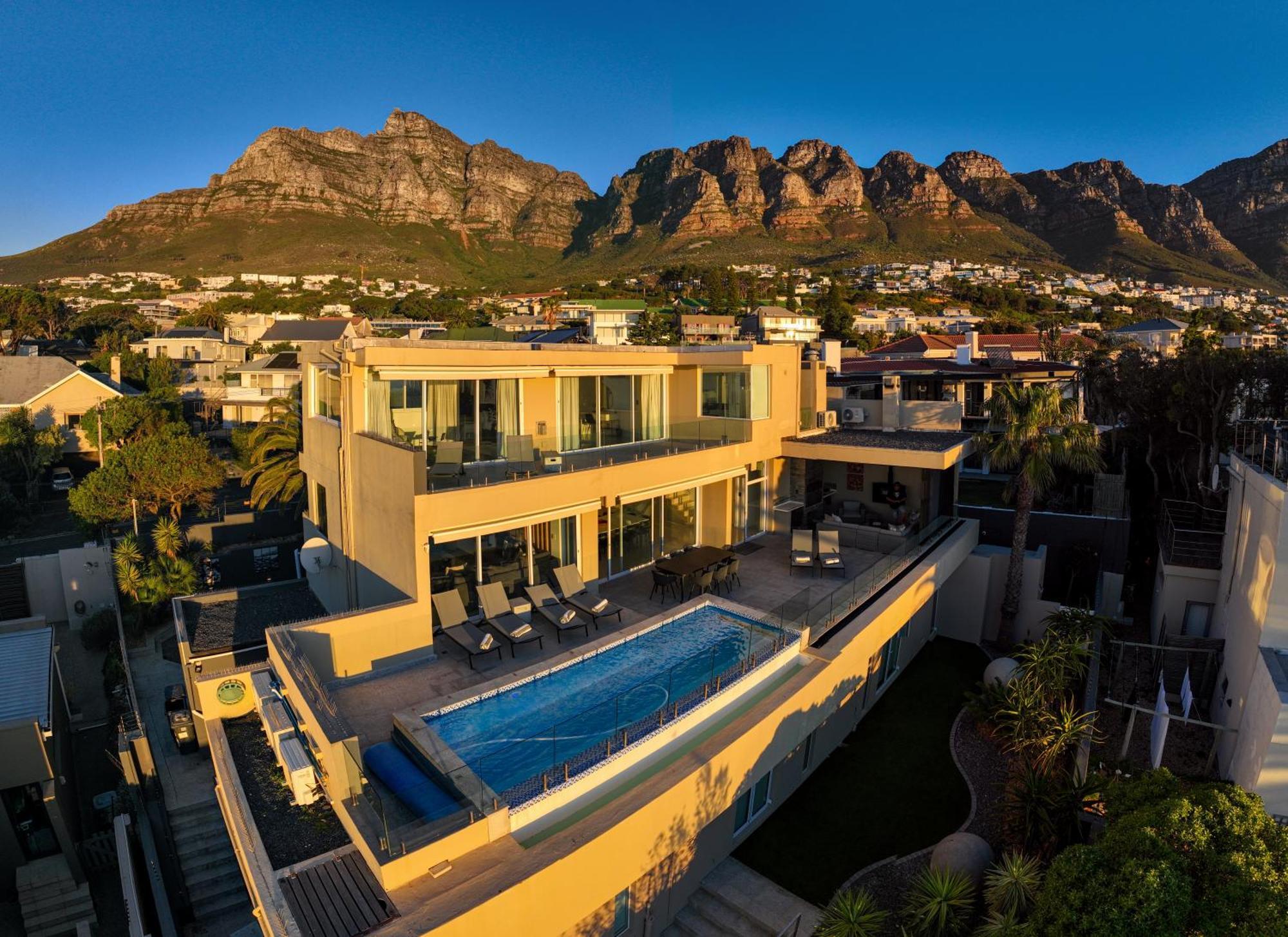 26Onfirst - Ups, Sea Views And Personalised Services Villa Cape Town Exterior photo